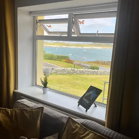 Pier View House * Ballyconneely