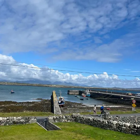 Homestay Pier View House Ballyconneely